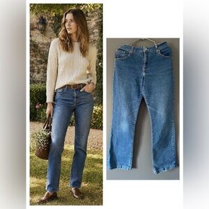 Levi's Straight Leg Jeans Size 8 Medium Wash Stretch Denim Classic Fit